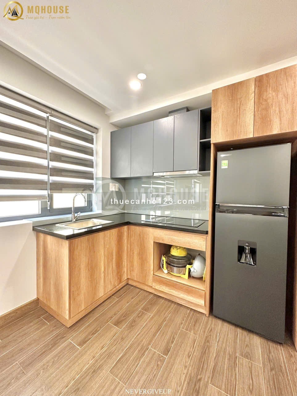 Khai trương căn hộ 40m2 - Thang máy, balcony, bãi ô tô - Ngay Điện Biên Phủ