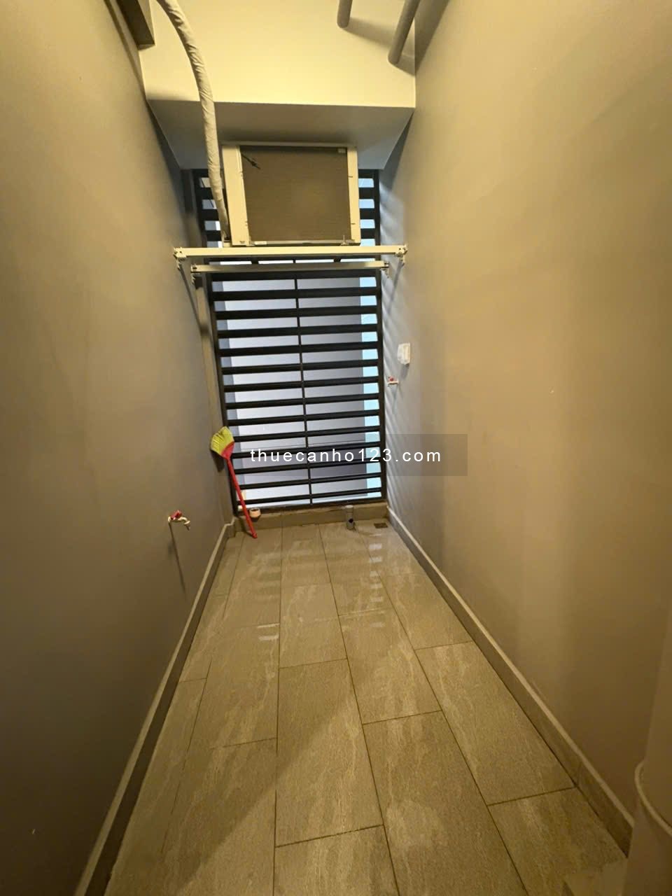 Cho thuê căn hộ studio Vinhomes Grand Park Quận 9