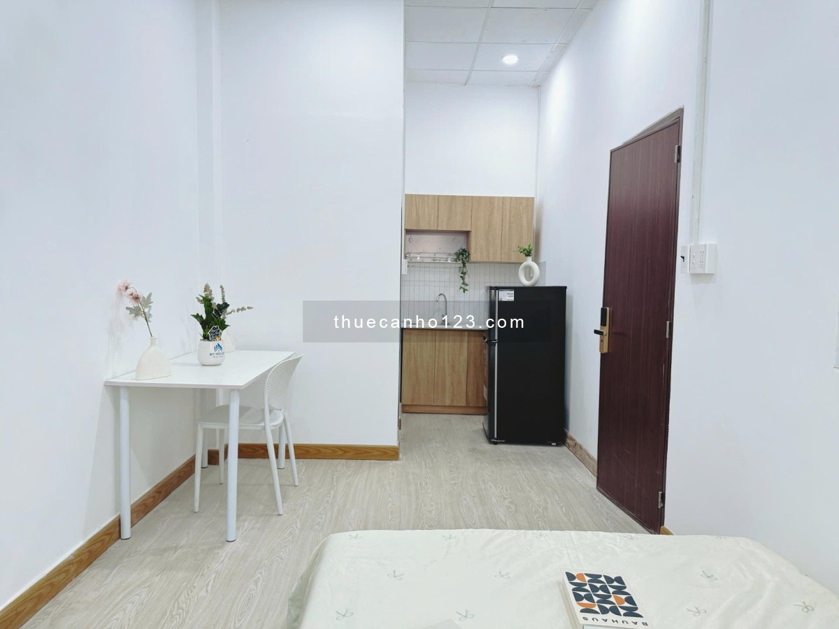Ở giữa lòng Sài Gòn – Phòng đẹp, riêng tư, tự do giờ giấc, giá chỉ 7.4 triệu