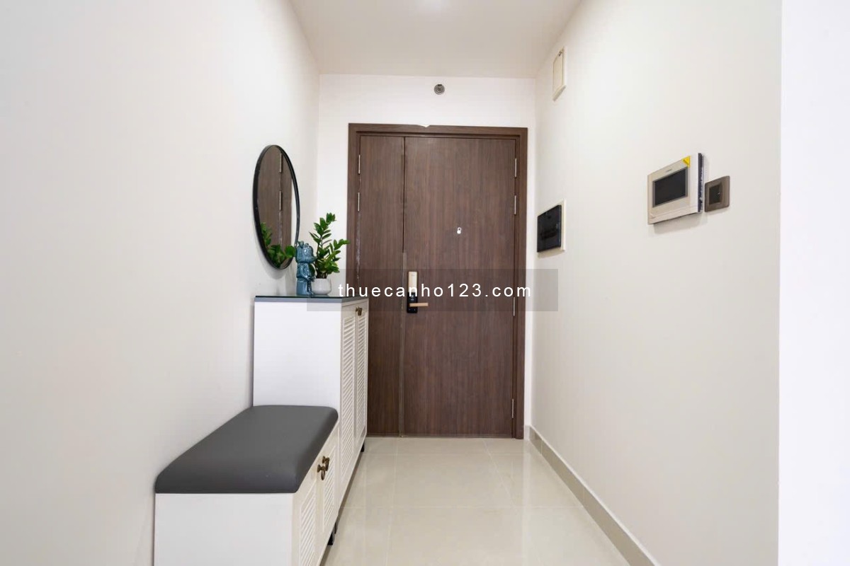 Thuê Saigon Royal 2PN 2WC full nội thất view sông tại Bến Vân Đồn q4 gần Bitexco Nguyễn Huệ Q1