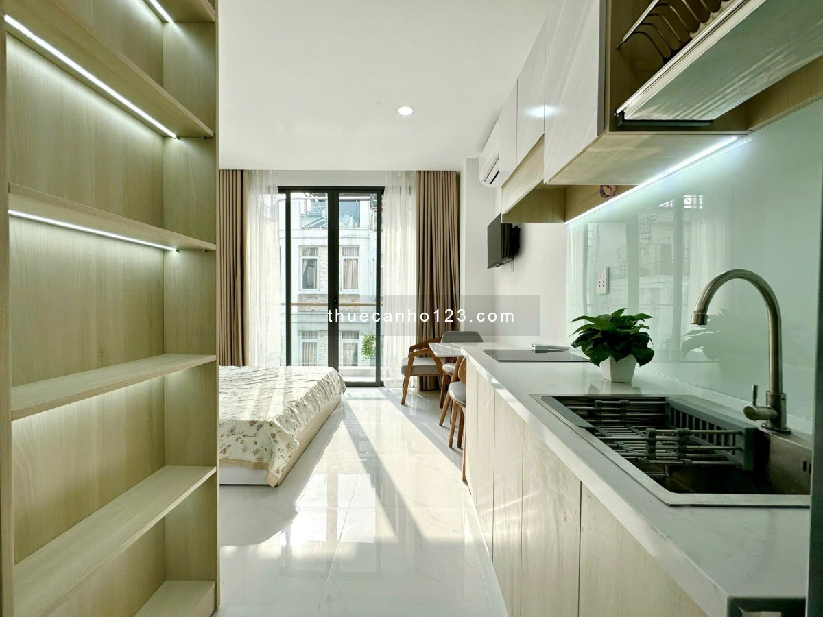 Cho thuê studio ban công xịn xò Q10, gần ĐH UEH, Vòng xoay Ngô Gia Tự, ĐH Y Dược,...