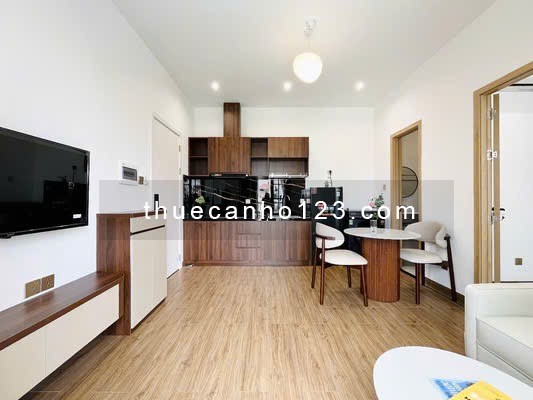 Cho thuê căn hộ 1PN cao cấp tone gỗ sáng – Nguyễn Hữu Cảnh, Bình Thạnh – Gần Quận 1, Quận 2