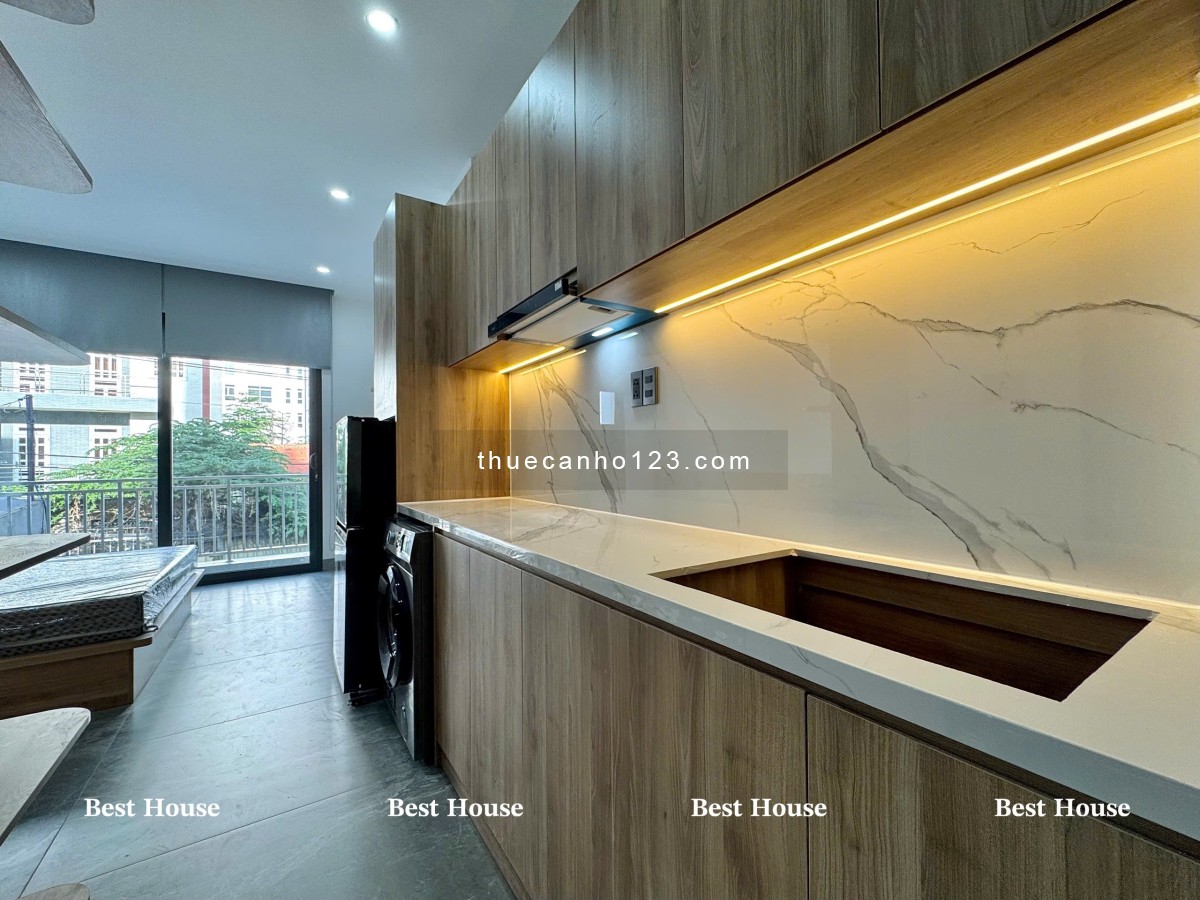 Căn hộ nội thất cao cấp tại Tân Phú – Ban công, tách bếp, giặt riêng.