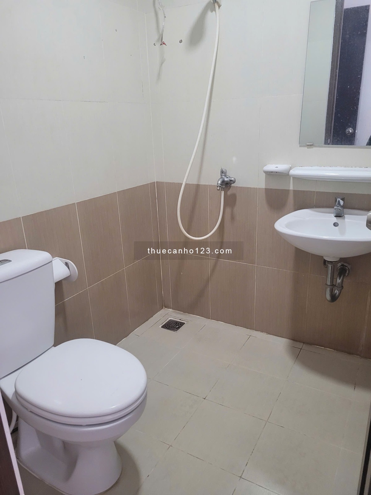 Cho thuê căn hộ Đạt Gia 2PN giá 6.5tr nhà trống – 2PN giá 7tr full nội thất