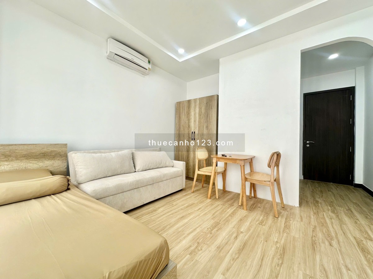 Căn hộ tách bếp, ban công/cửa sổ thoáng 40m² ngay chợ Tân Định, cv Lê Văn Tám - Trần Quang Khải