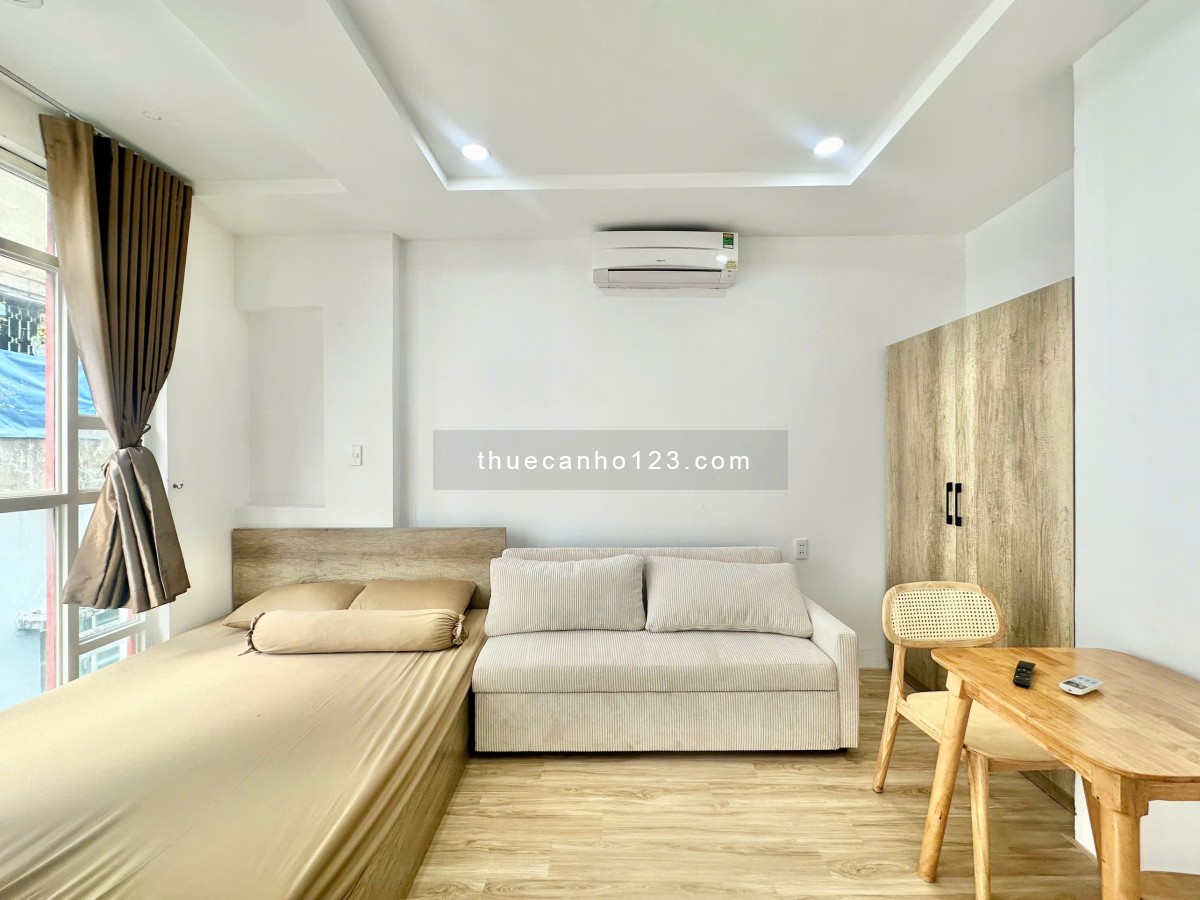 Căn hộ tách bếp, ban công/cửa sổ thoáng 40m² ngay chợ Tân Định, cv Lê Văn Tám - Trần Quang Khải