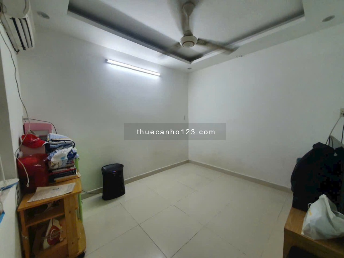 Chung cư Trương Định, P6, Q3 căn 2p ngủ, ban công, máy lạnh chỉ 9,5tr/th