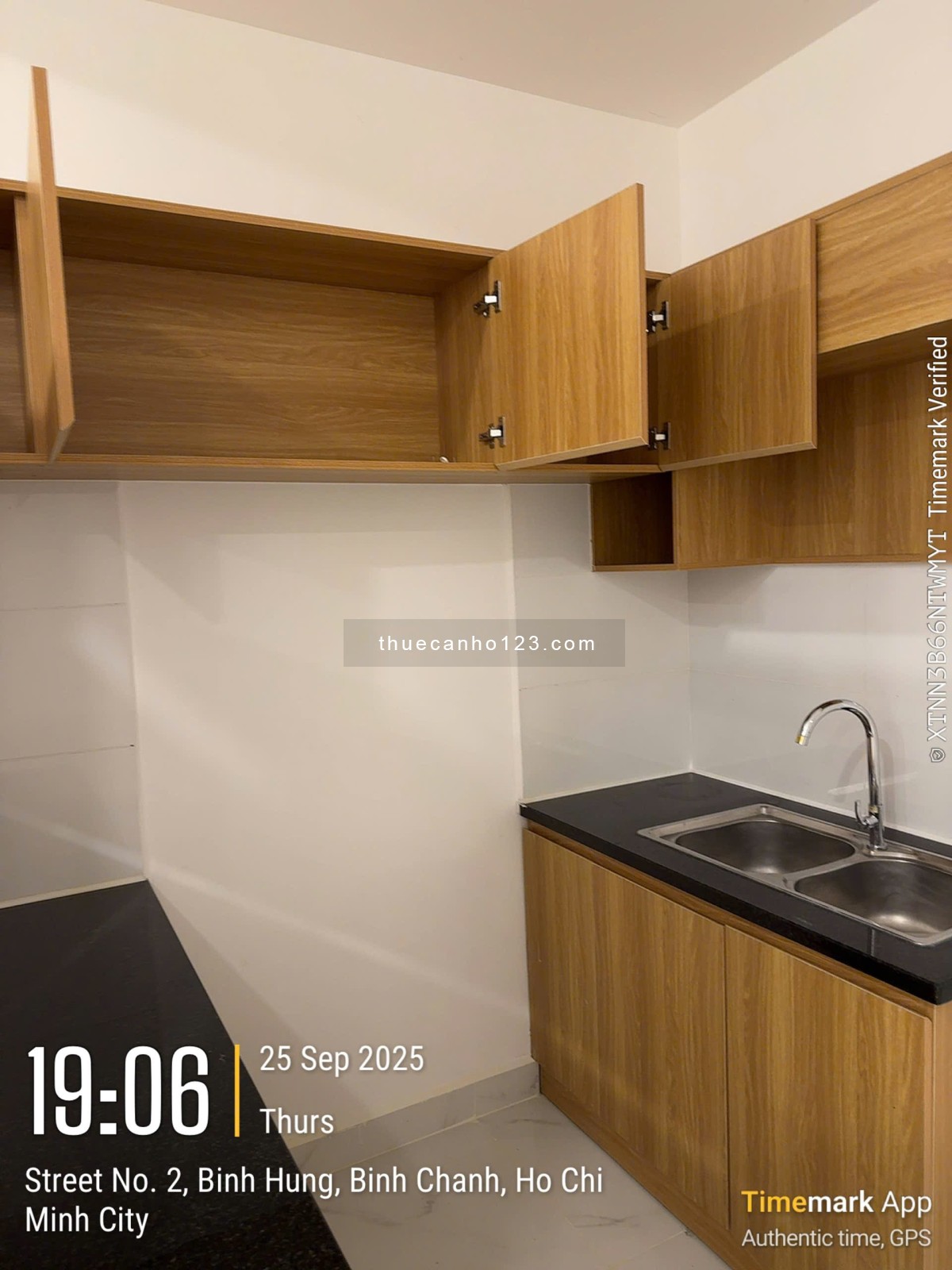 CHO THUÊ chung cư Terra Mia 68m² view sông gồm 2 máy lạnh, rèm, máy nước nóng, máy hút mùi, bếp điện