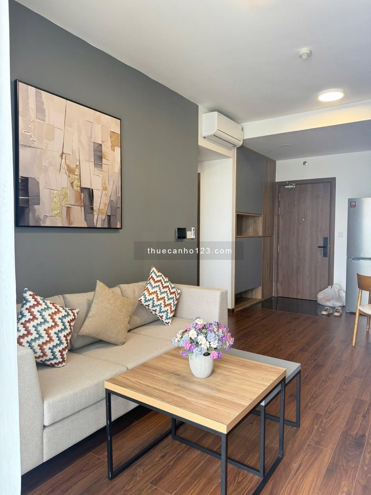 Akari City – Căn 2pn, full nội thất, dọn ở ngay