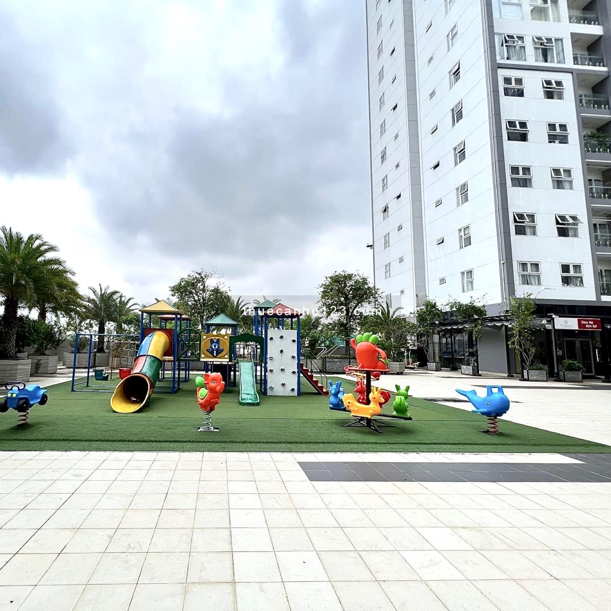 Cho thuê căn hộ chung cư Xi Grand Court Chính Chủ