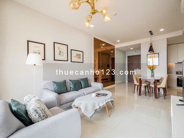 THUÊ NGAY SAIGON ROYAL 2PN2WC 88M2 BAN CÔNG VIEW SÔNG BITEXCO BẾN VÂN ĐỒN QUẬN 4 SÁT Q1 LH0775924600