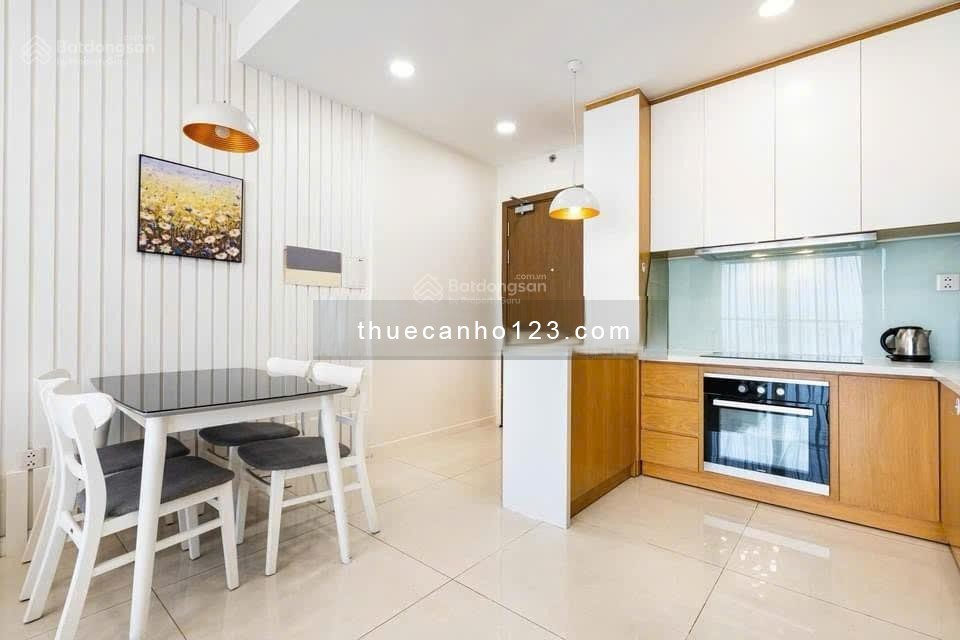 Cho thuê căn hộ 2PN Millennium – Bến Vân Đồn, Quận 4