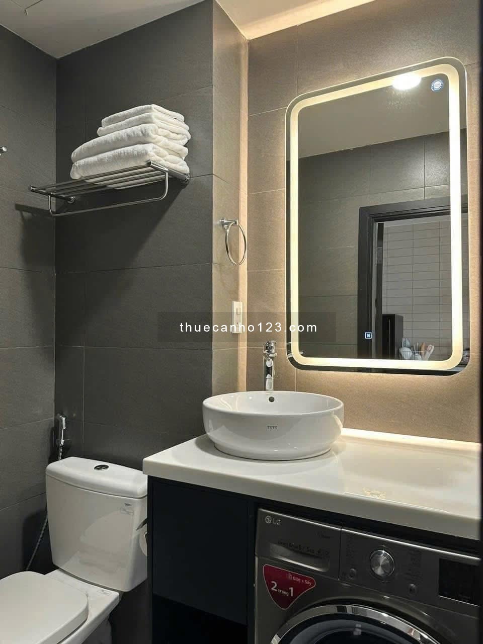 Cho thuê studio full nội that hiện đại - Ban công, máy giặt riêng gần công viên Hoàng Văn Thụ