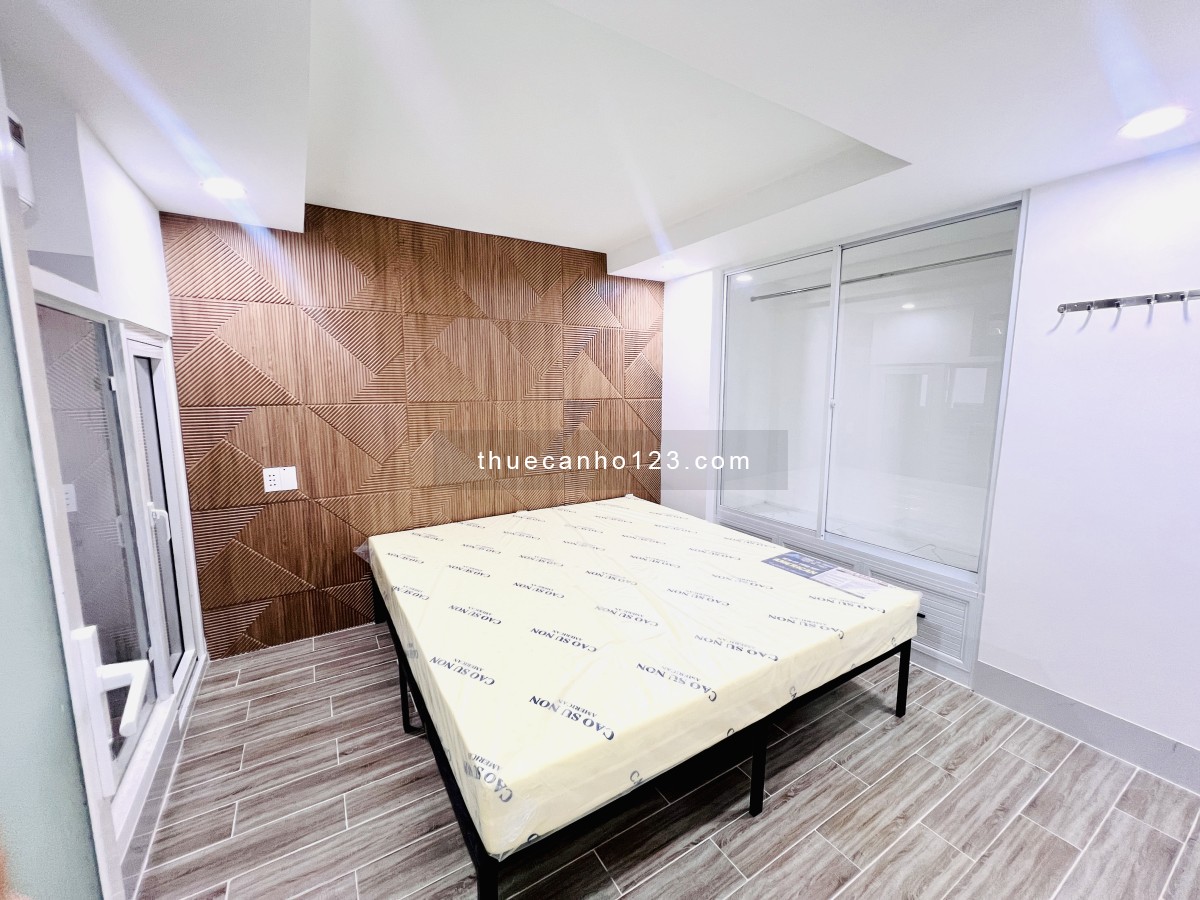 Căn Hộ 1 Phòng Ngủ Hiện Đại Tại Khu Biệt Thự Ven Sông Sài Gòn View Landmark 81