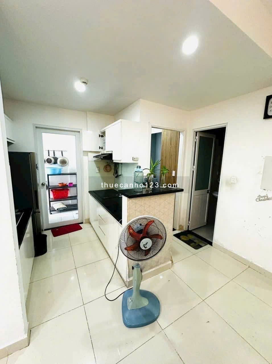 C/c Srec, Coopmart Trường Sa, Q3, 78m2, 2PN, 12tr5/tháng.