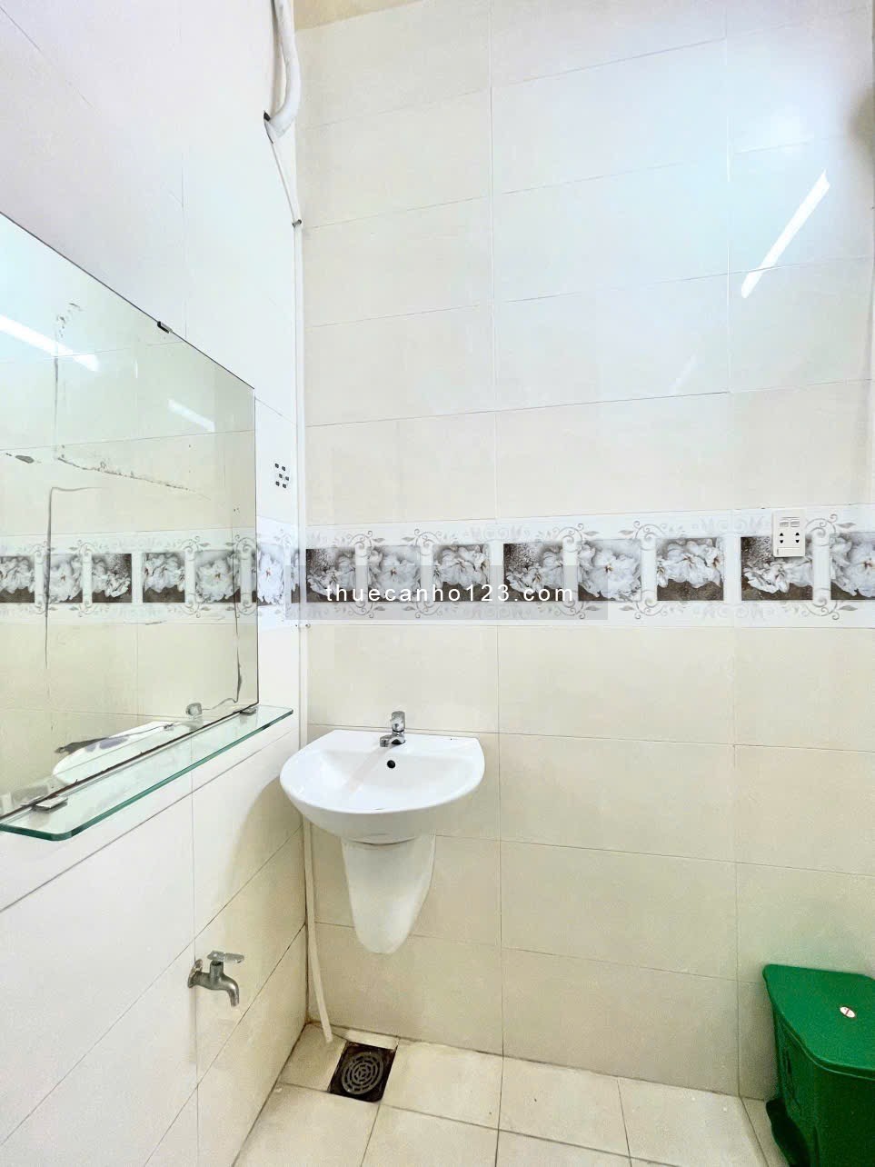 Căn hộ 1pn tách bếp – Cửa sổ giếng trời – Tô Hiến Thành, Q10