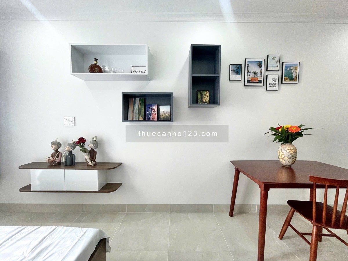 Cho thuê căn hộ studio - Ban công - Gần sân bay Tân Sơn Nhất - Tân Bình