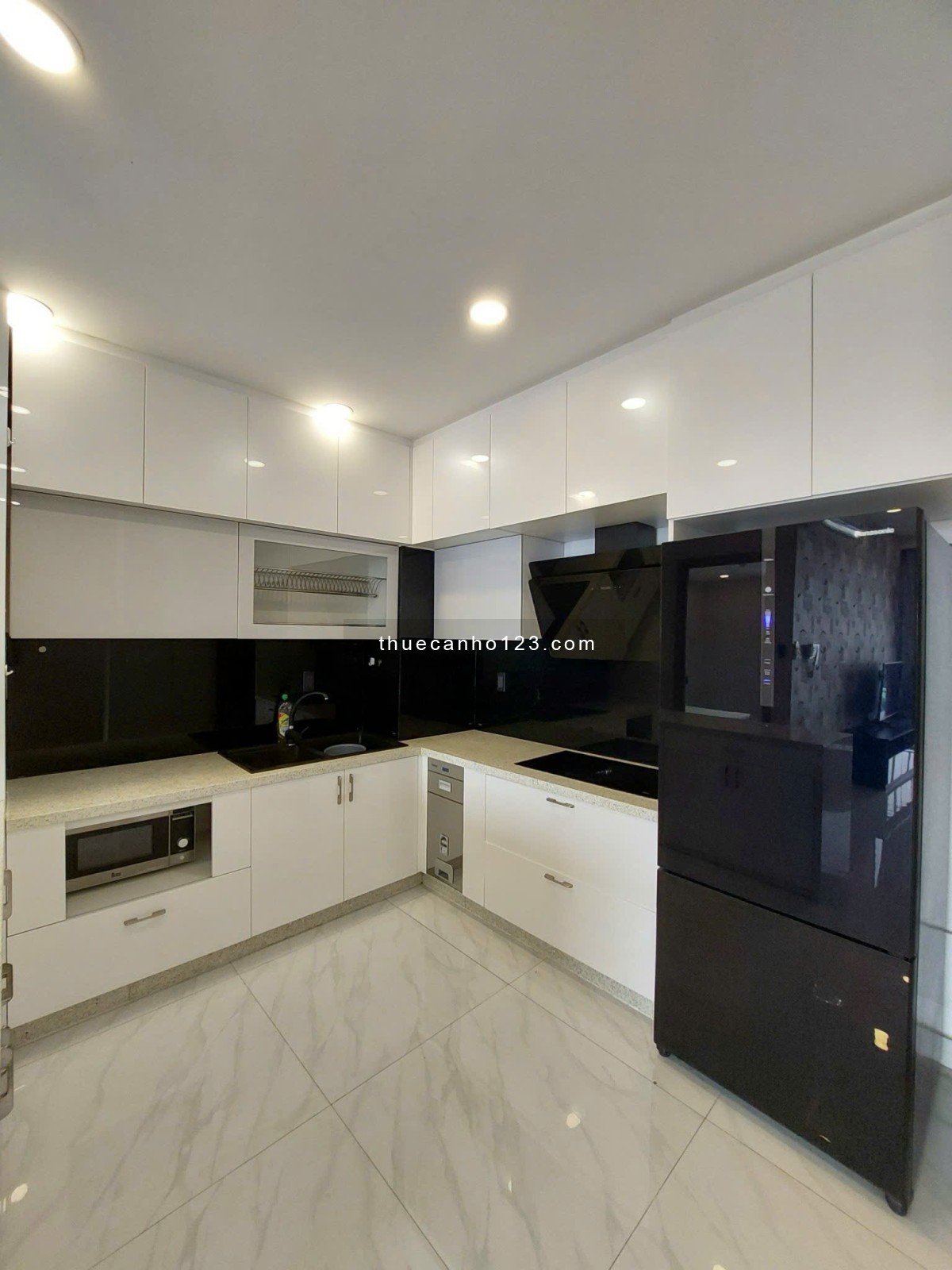 Căn Hộ 3 Phòng Ngủ The Botanica Phổ Quang - 100m2 Đầy Đủ Tiện Ích. 0906.887.586 Quân