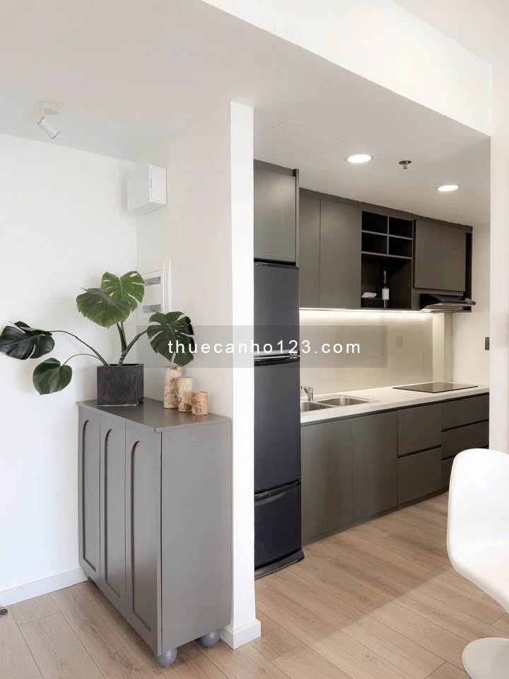 Cho thuê Masteri Thảo Điền 2PN2WC, View Landmark 81, sáng và thoáng đẹp