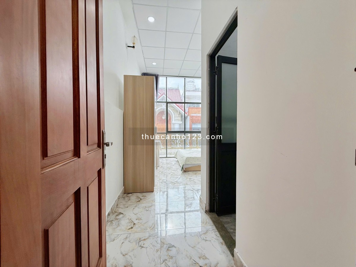 Cho thuê căn Studio mới ban công tại Cộng Hòa kế bên Etown