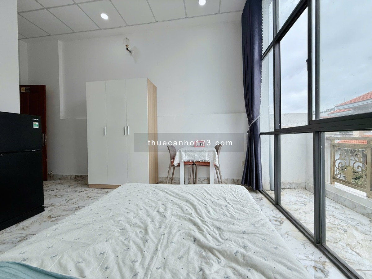 Cho thuê căn Studio mới ban công tại Cộng Hòa kế bên Etown