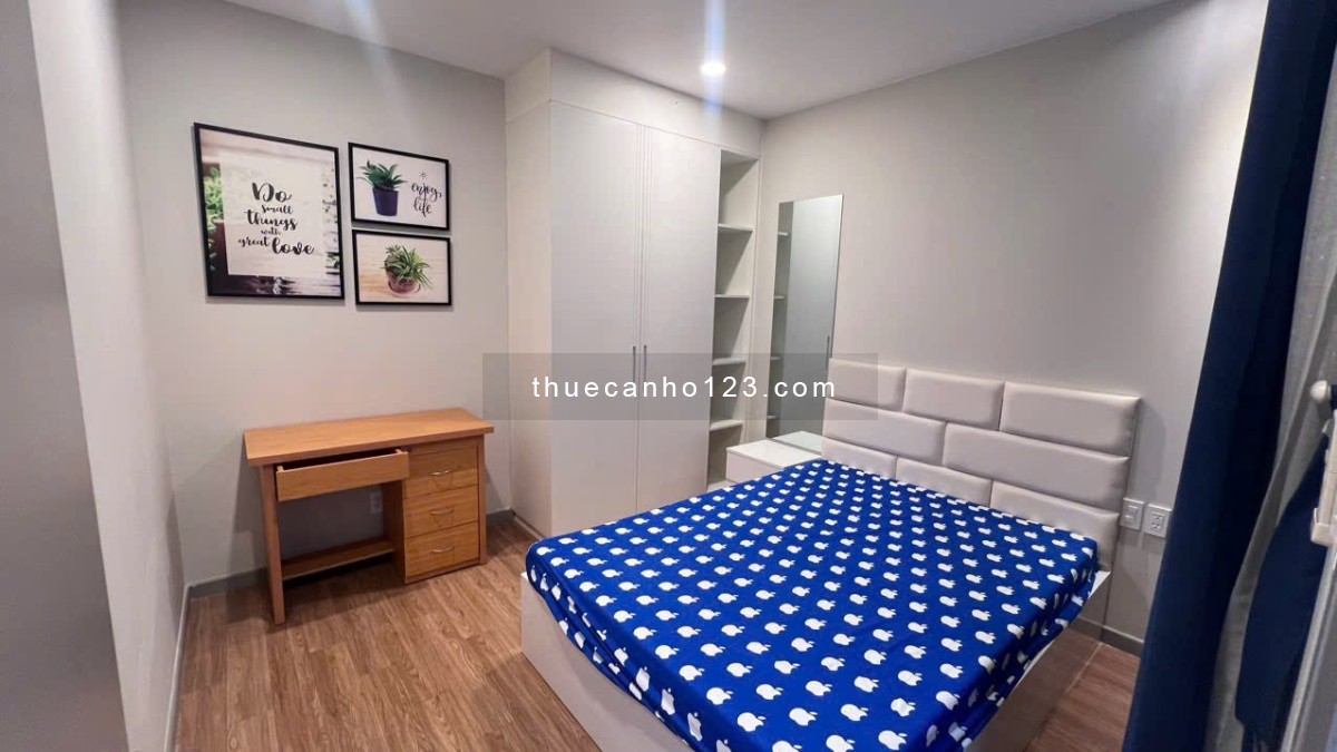 THUÊ GOLD VIEW 2PN2WC 80M2 BAN CÔNG VIEW SÔNG SÁT CẦU NGUYỄN VĂN CỪ QUẬN 4 SÁT Q1 Q3 LH 0775924600