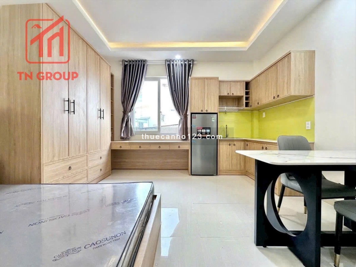 Căn hộ 40m2 cửa sổ thoáng - Ánh sáng tự nhiên full nội thất ngay Đào Duy Anh gần sân bay giáp Quận 1