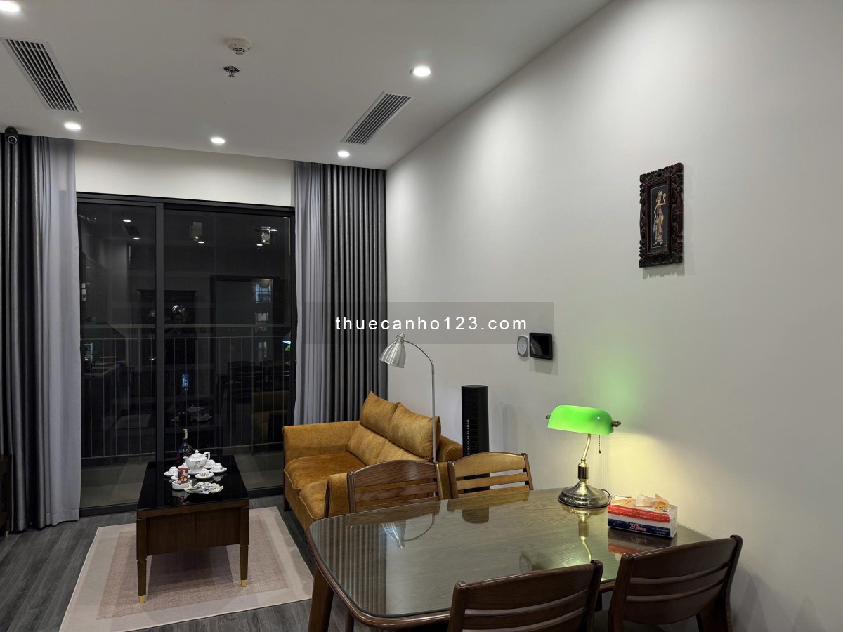 Nội thất đầy đủ tiện nghi như homestay, chỉ cần xách vali vào ở