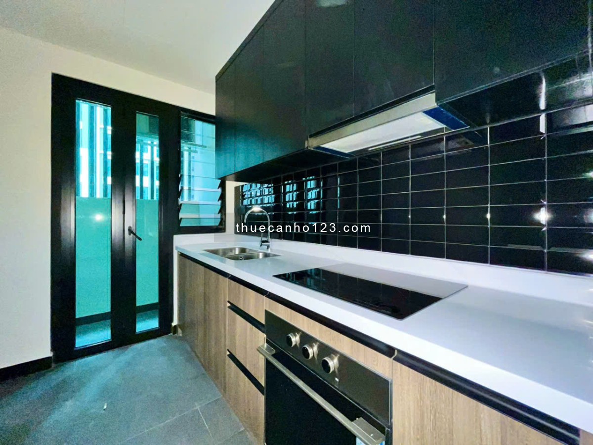 Cho thuê Delasol 2PN 2WC 75m2 tầng cao view nội khu yên tĩnh tại số 1 Tôn Thất Thuyết Quận 4