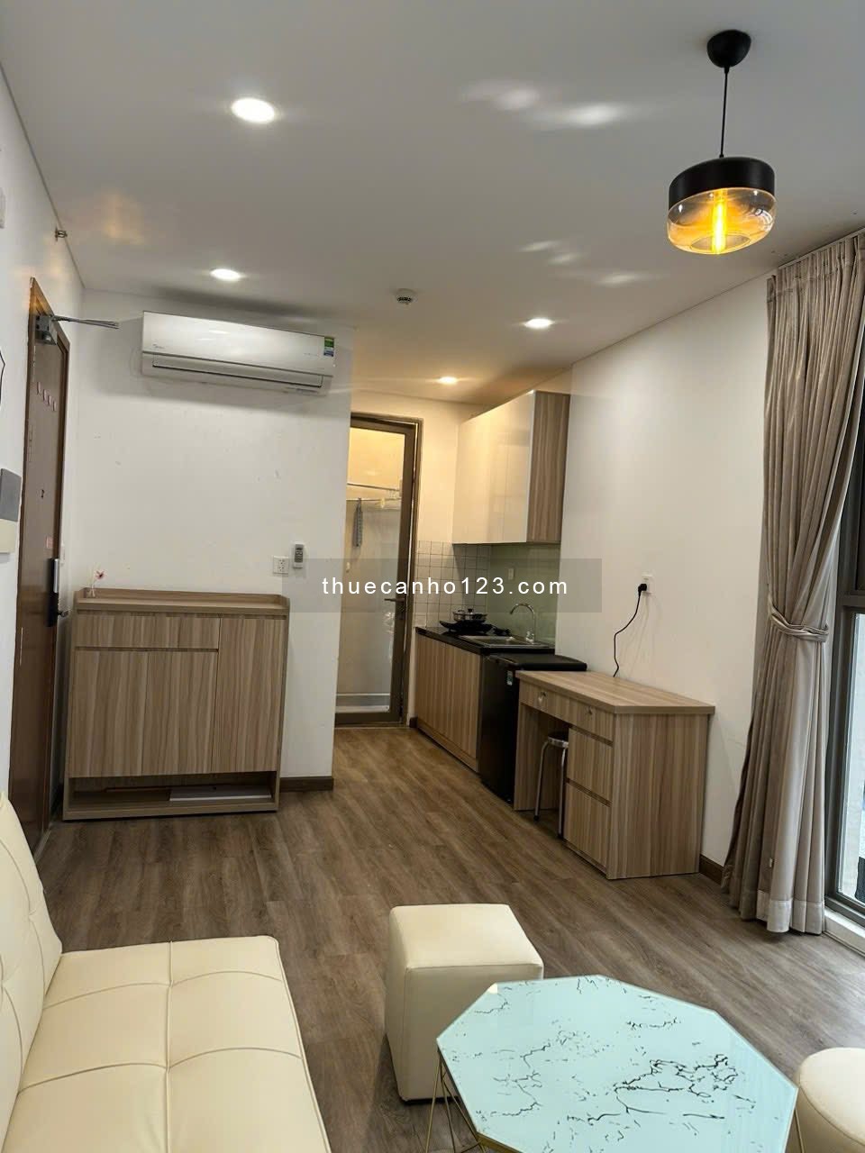 Căn hộ studio Masteri Millennium Quận 4 cho thuê