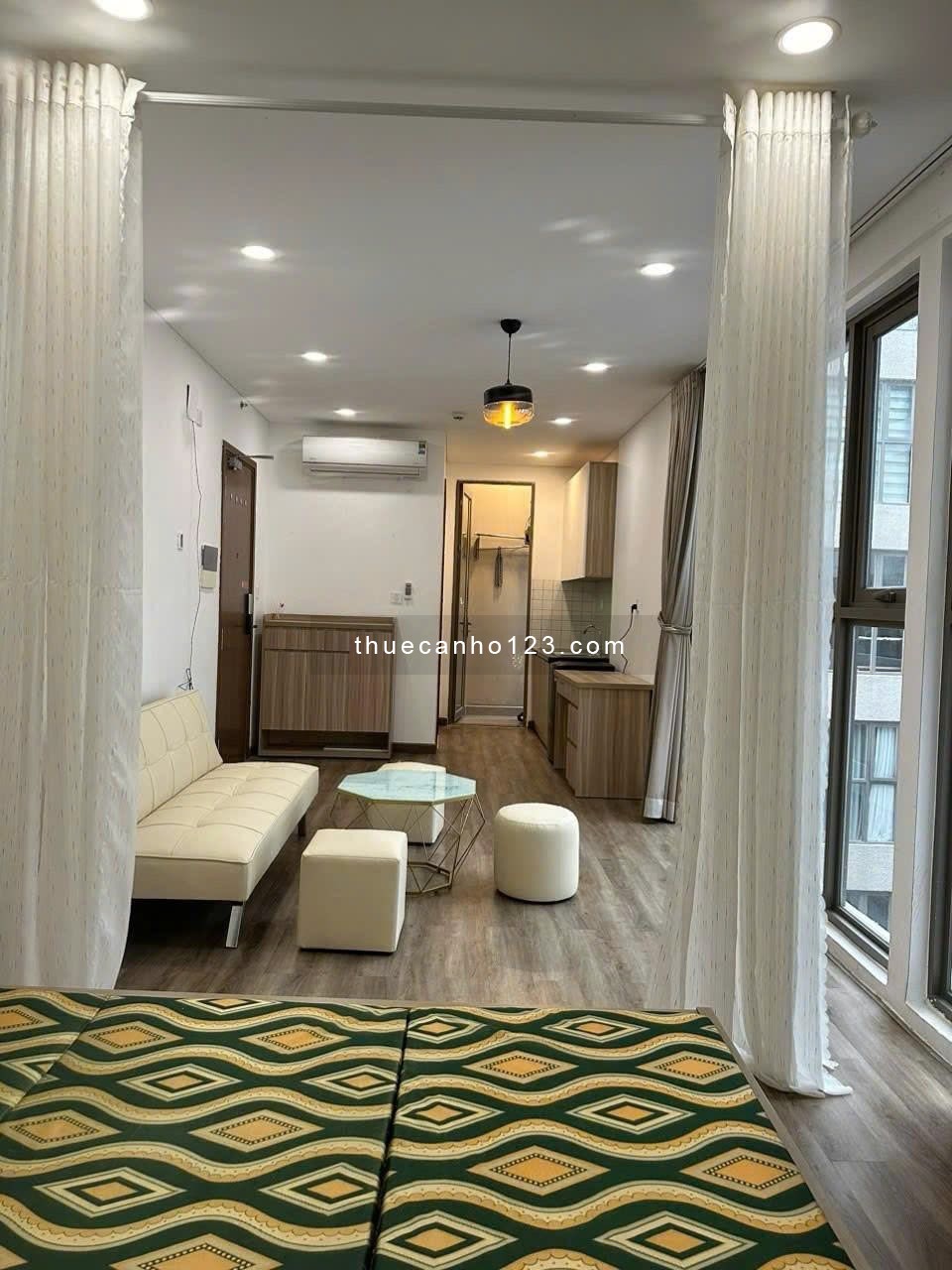 Căn hộ studio Masteri Millennium Quận 4 cho thuê