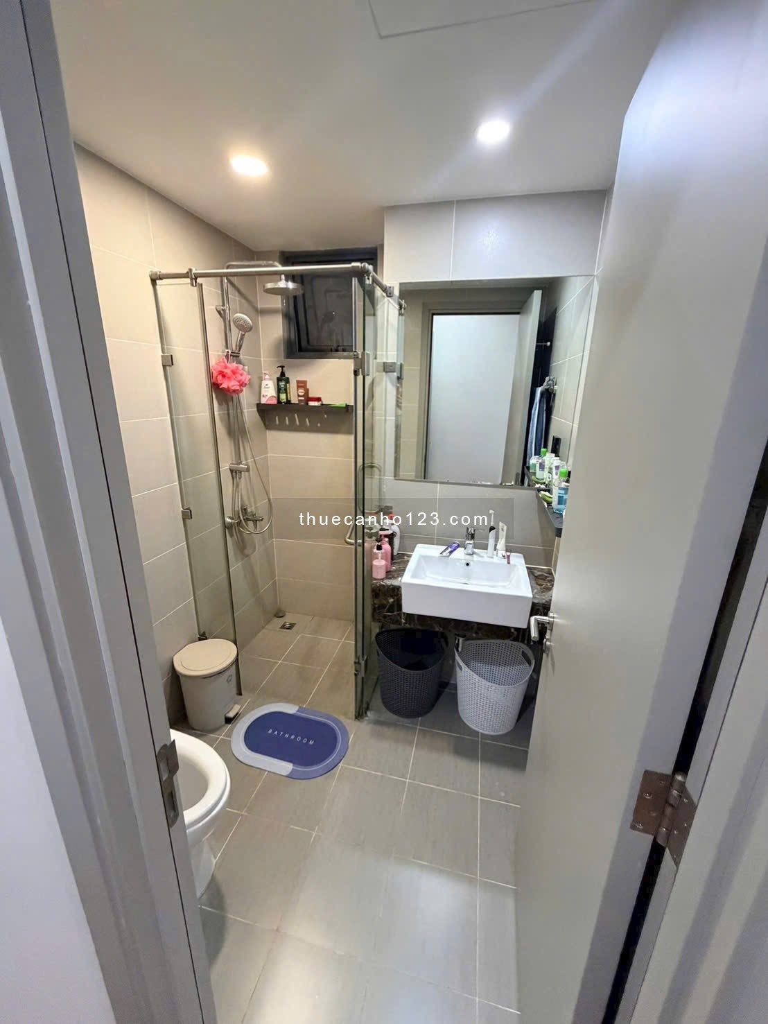 Cho thuê căn hộ 2PN2WC Gold View – View trực diện sông