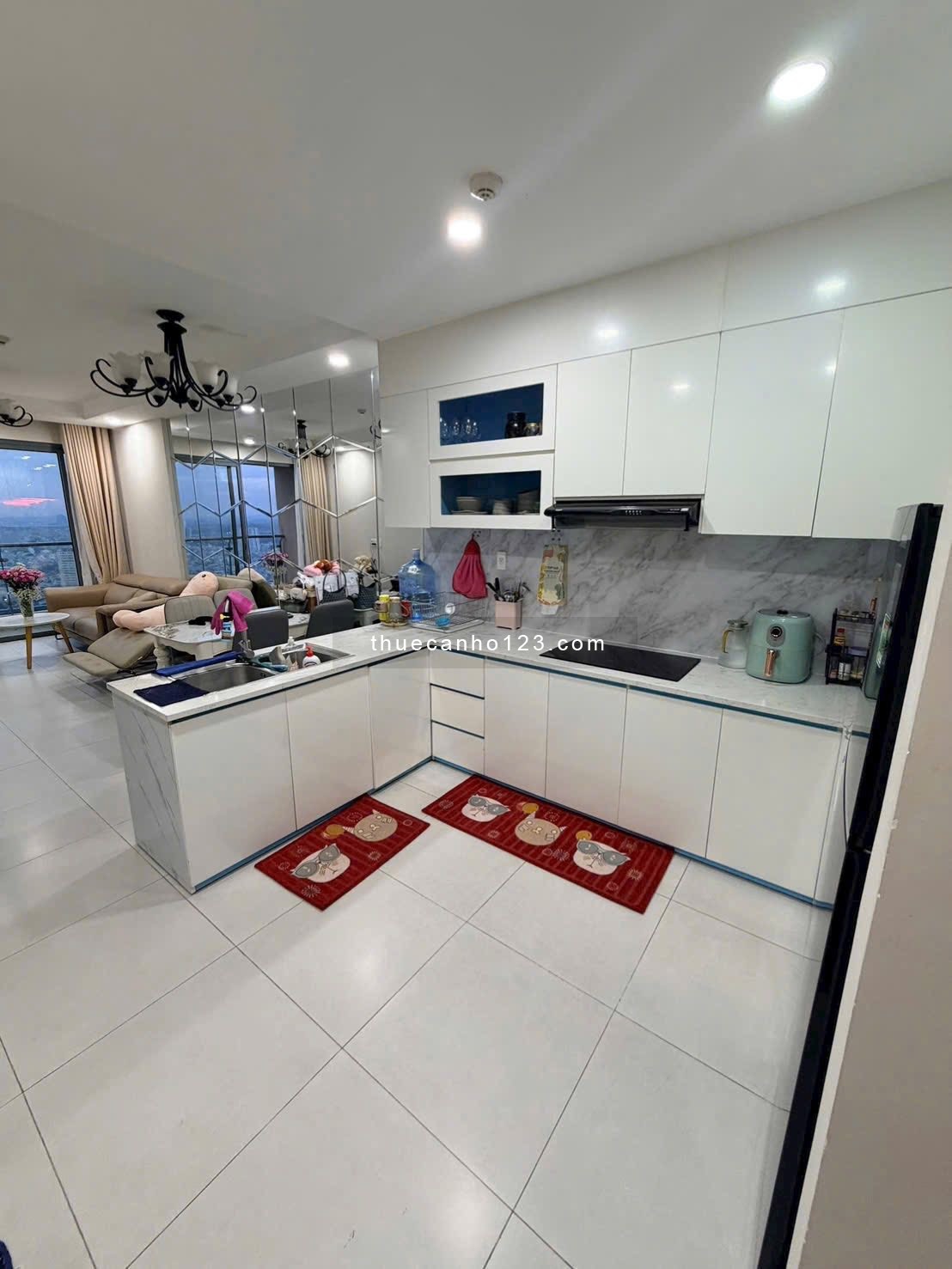 Cho thuê căn hộ 2PN2WC Gold View – View trực diện sông