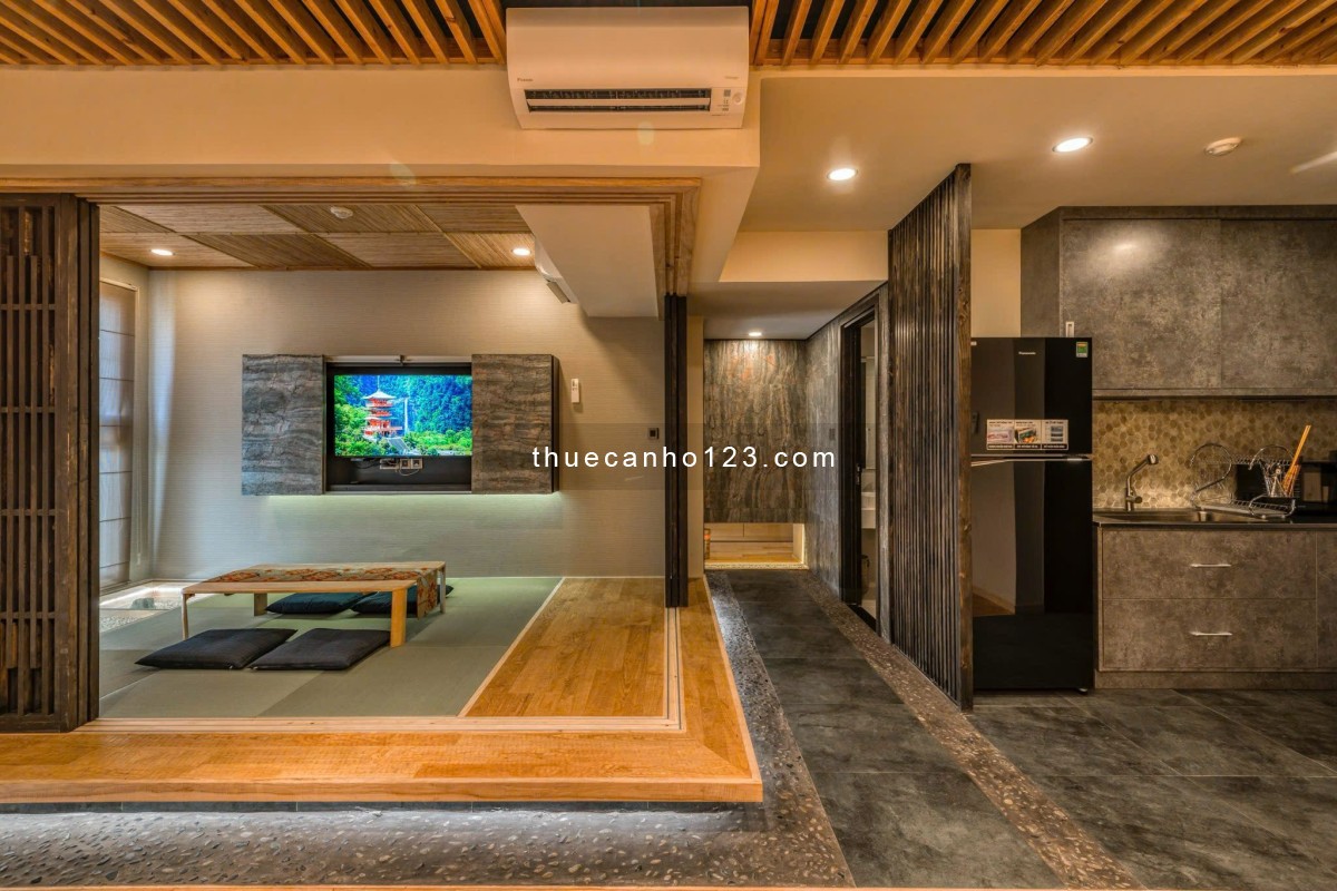 Thuê Saigon Royal 2PN 2WC view sông SG Bitexco tại Bến Vân Đồn Q4 gần Q1 Q3 Takashimaya Nguyễn Huệ