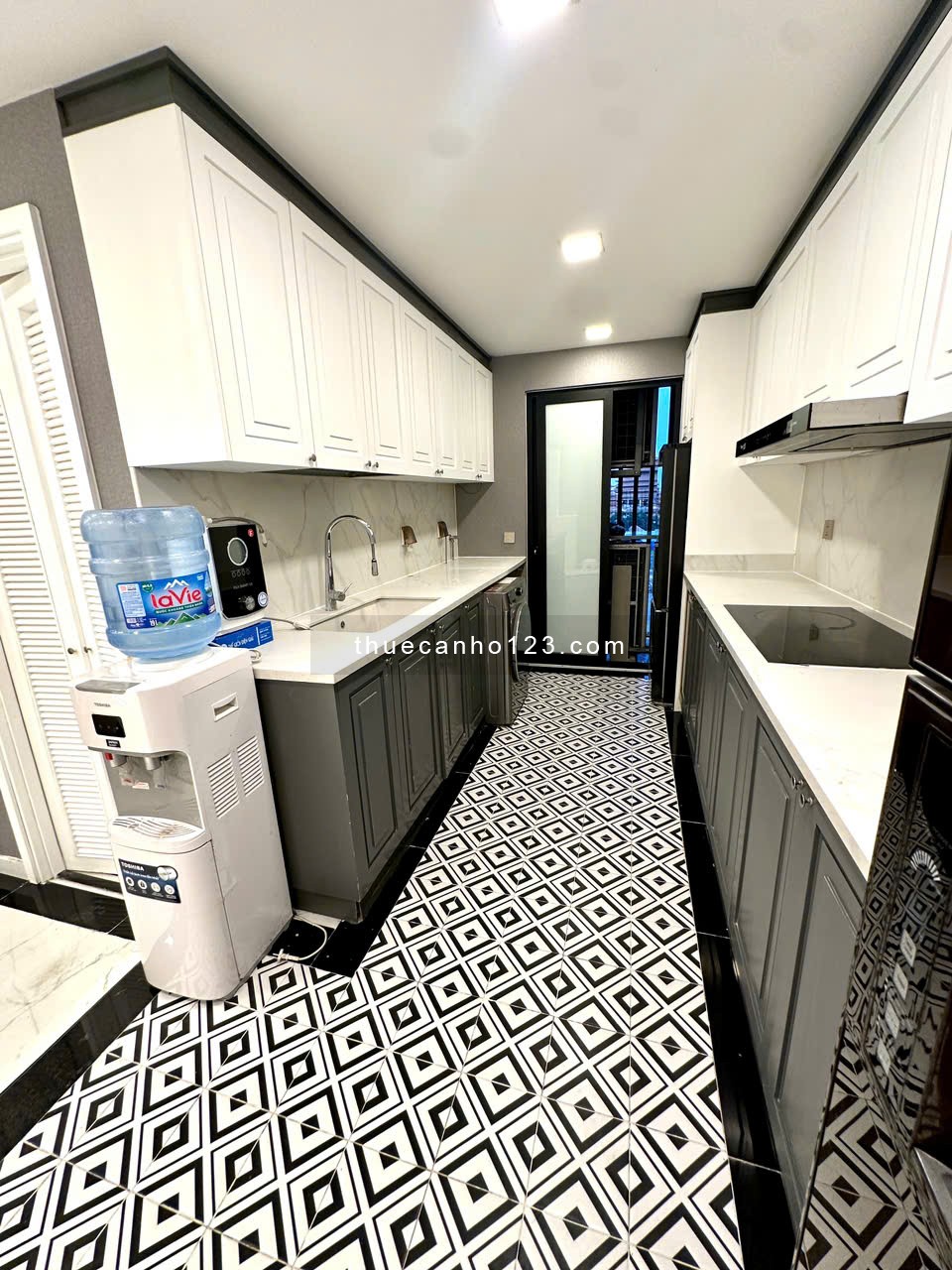 Cho thuê CHCC đẳng cấp 5 sao Estella heights Q.2,( 1pn giá 24tr, 2pn giá 30tr,) nội thất cao cấp