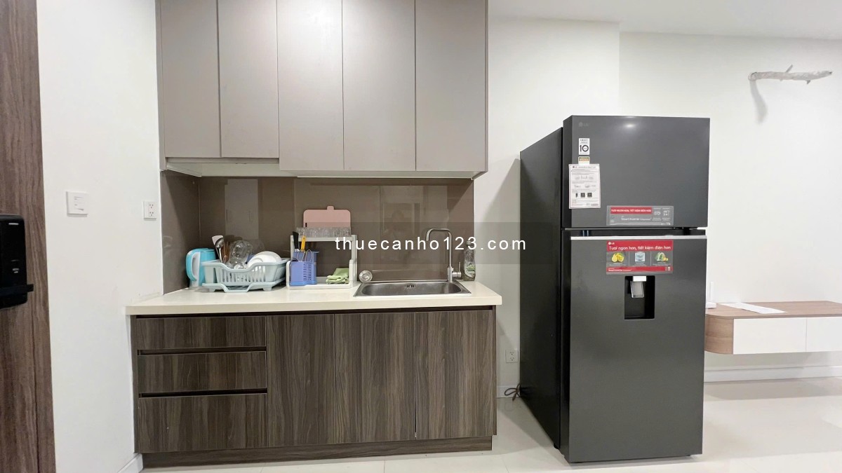 Cho thuê căn hộ officetel Lavida Plus - Giá tốt 11 triệu/tháng, nhà full nội thất