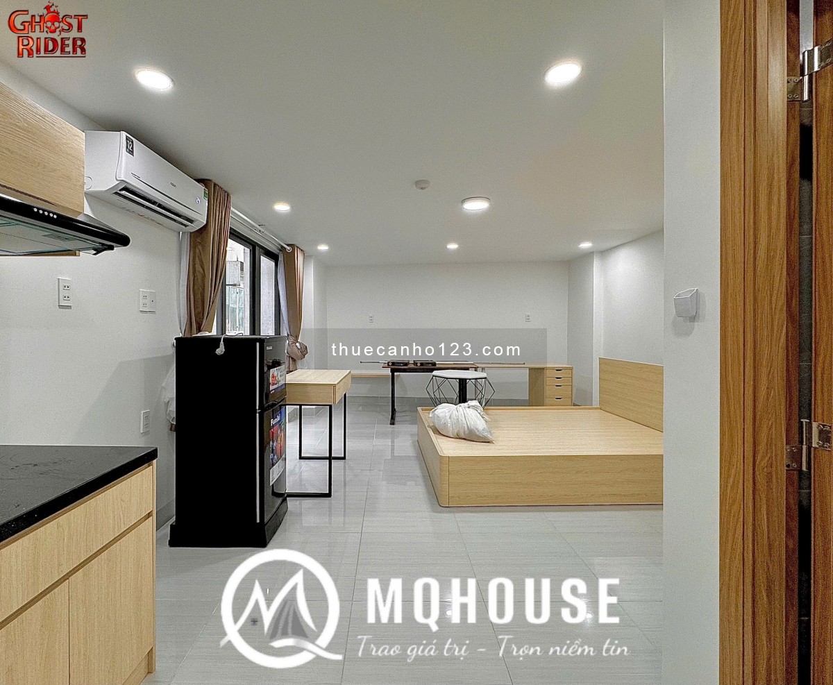 Căn Hộ Full Nội Thất - Thang Máy Hầm Xe - Ngay Hàng Xanh - ĐH UEF - Cầu Thị Nghè - Thảo Cầm Viên