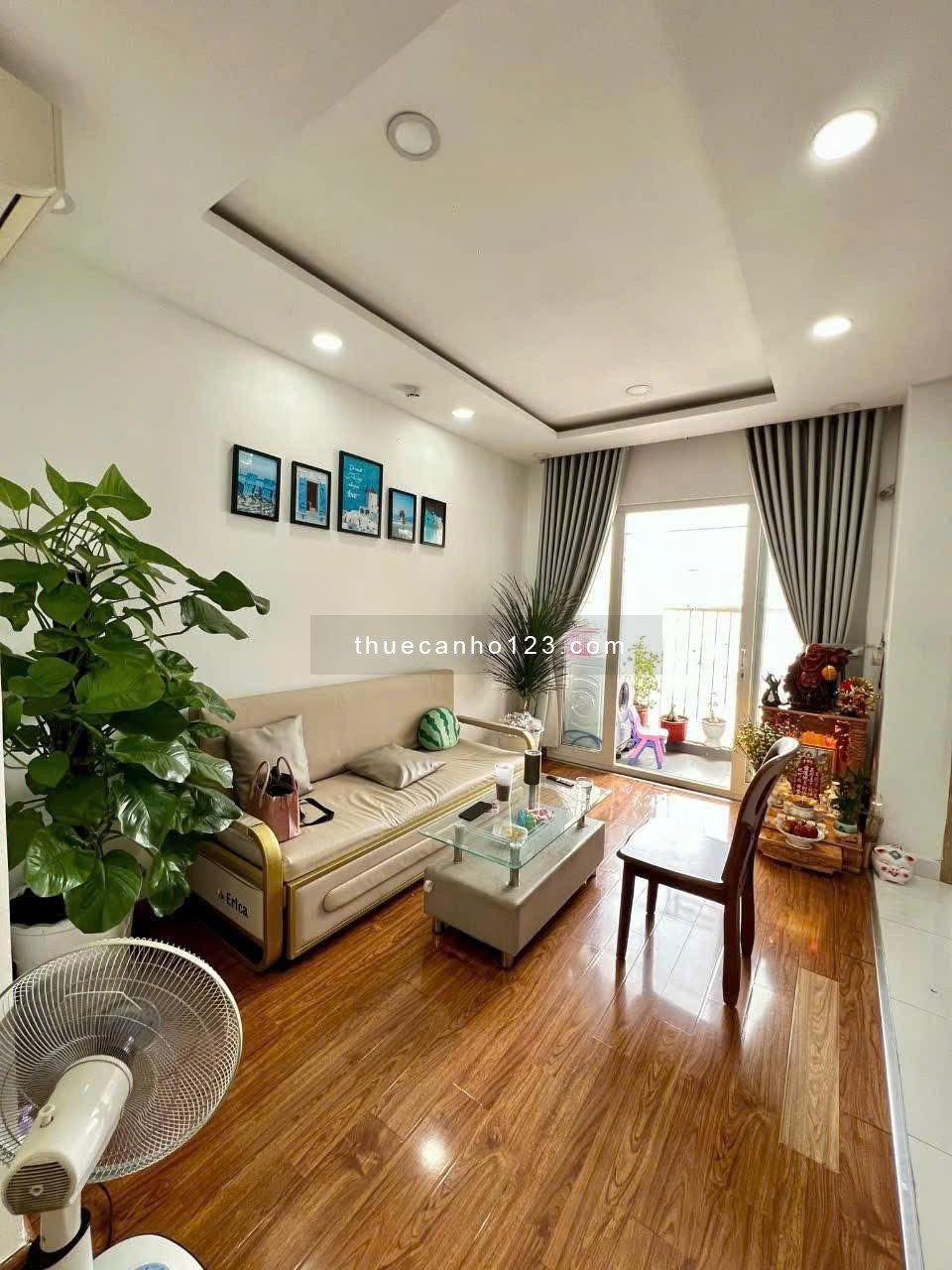 Chung cư Screc, Trường Sa, P13, Q3: 73m2, 2p ngủ, full NT, 13triệu