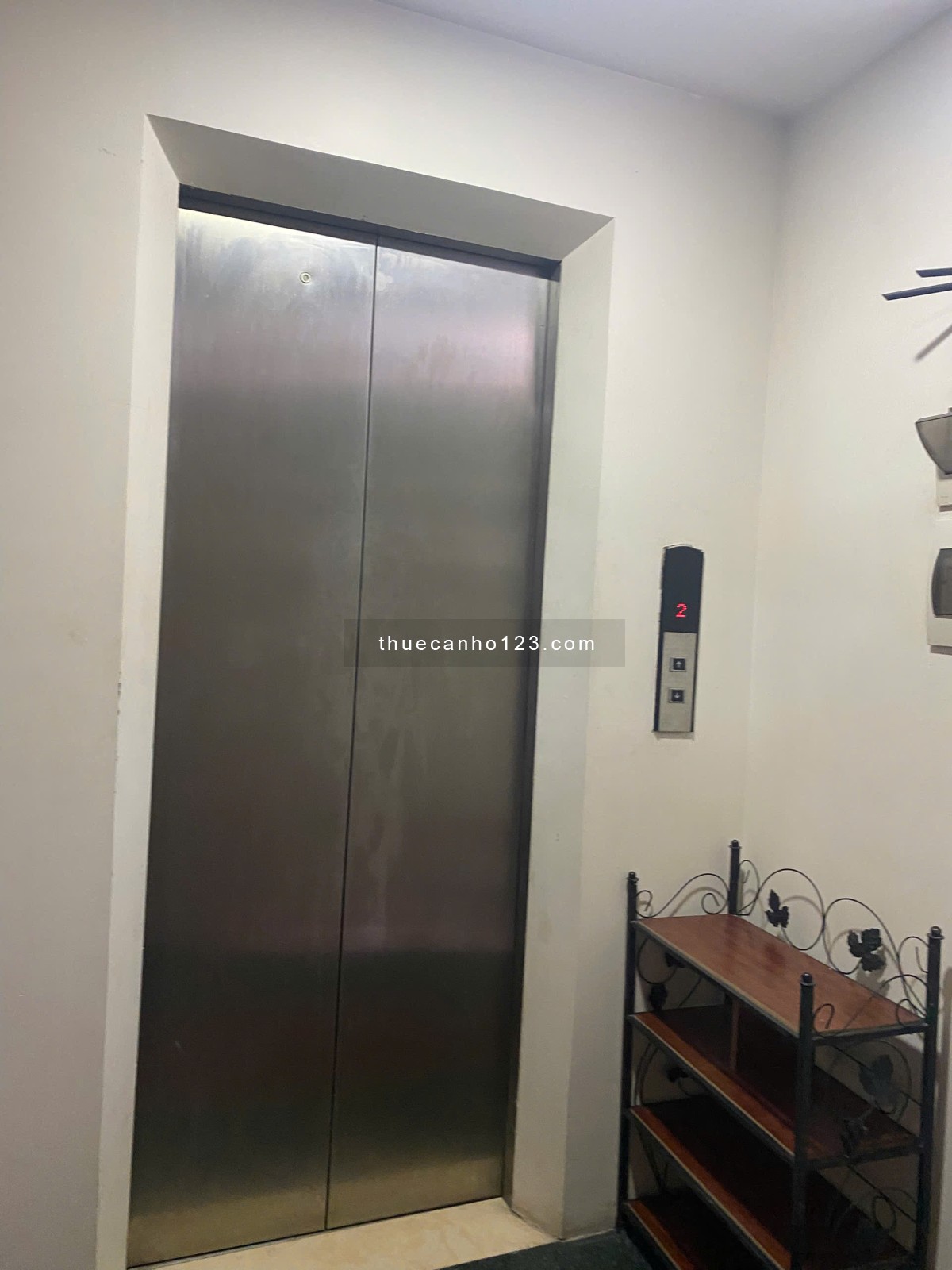 Chính chủ cho thuê phòng hoặc cả tầng phù hợp làm Căn hộ gia đình, Văn phòng.