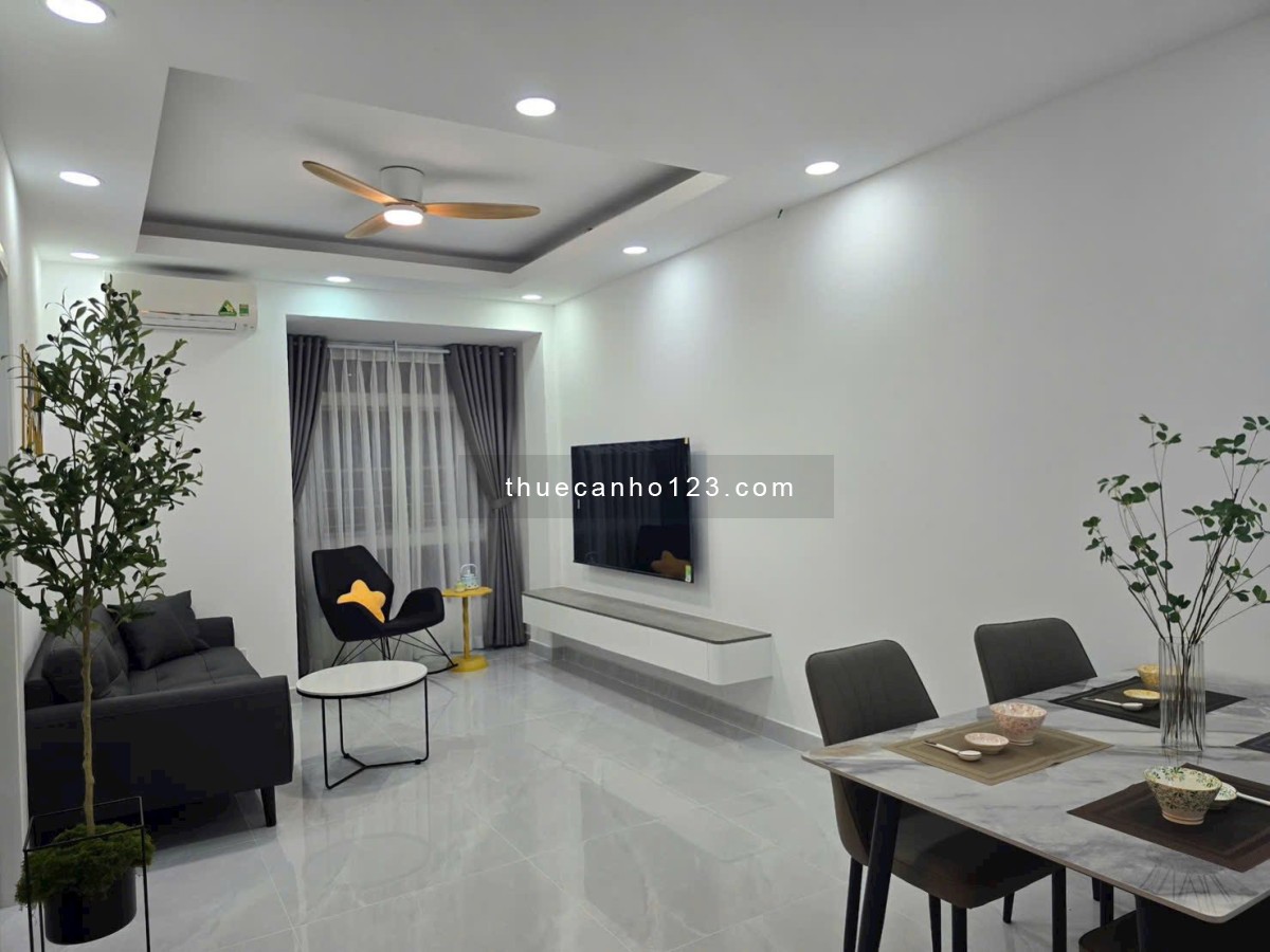 Sky Garden 3 cho thuê căn 3 phòng ngủ + 2WC chỉ 21tr, đủ đồ