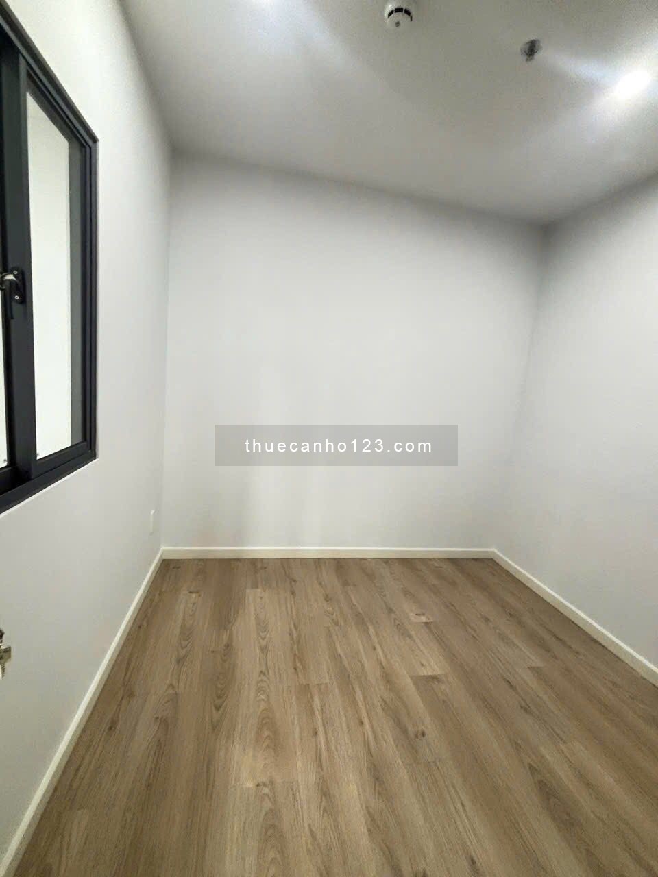 Cho thuê Bcons Polygon căn góc 2 phòng ngủ, 2WC, full NT