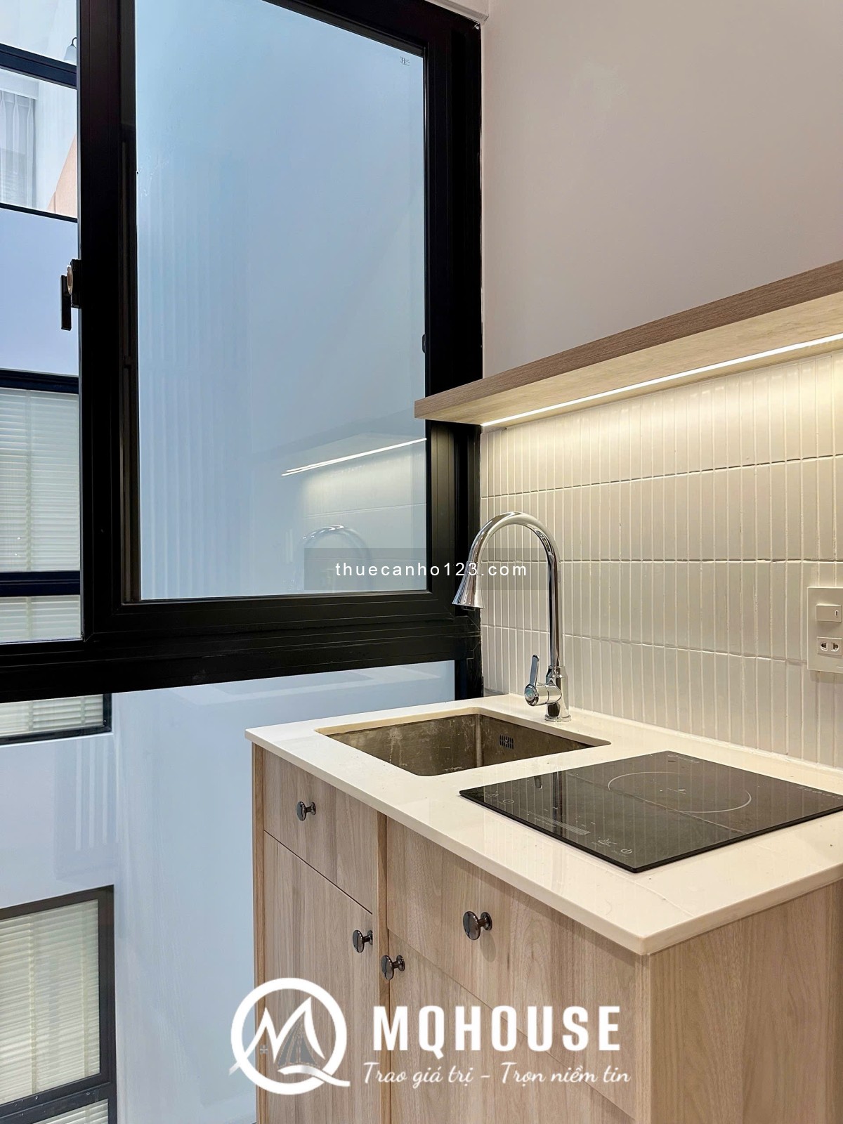 STUDIO CÓ GU NỘI THẤT MỚI 100% SIÊU ĐẸP - ZL 0909186134