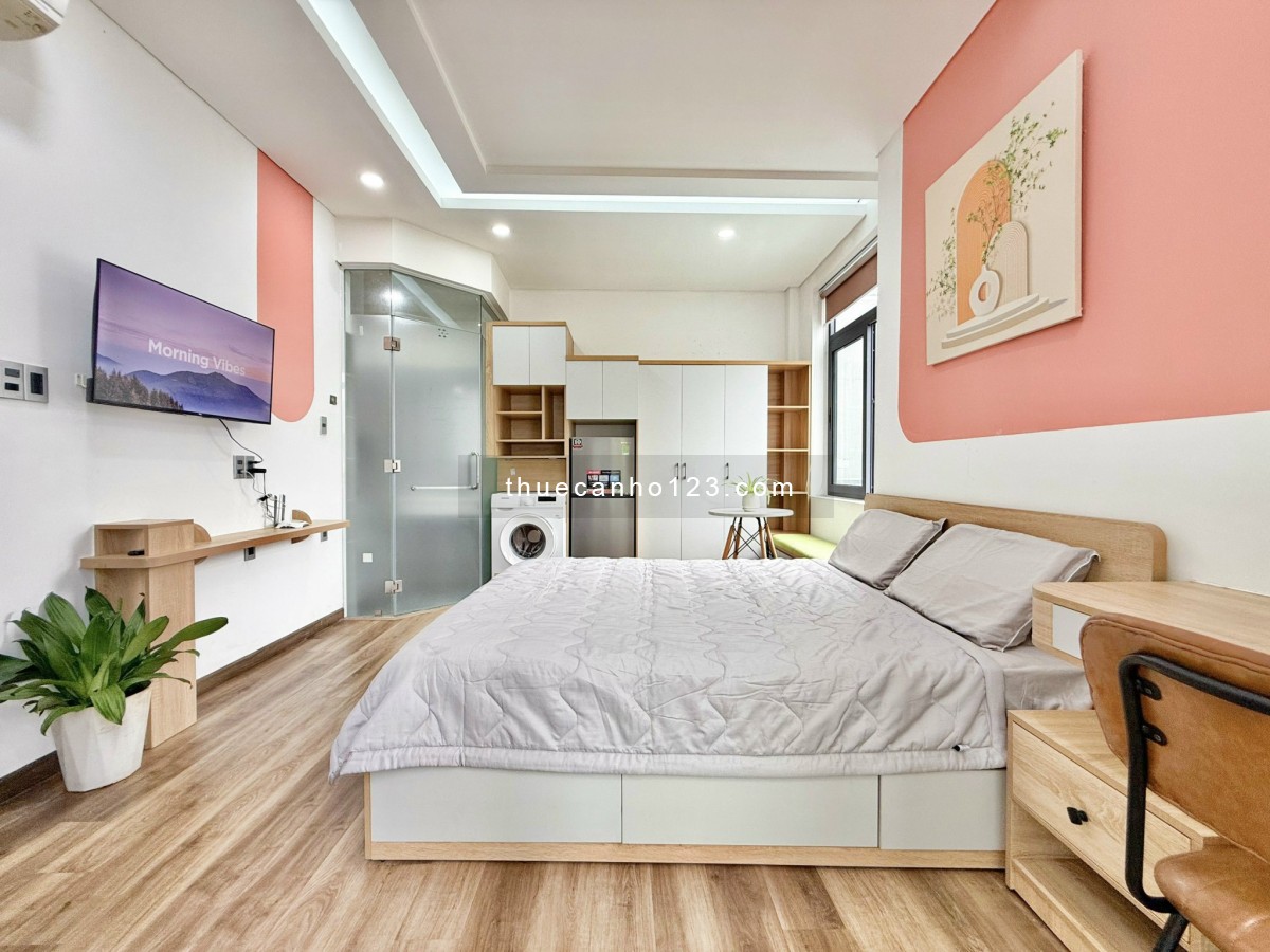 Căn Hộ Studio Full Nội Thất – Ban Công & Cửa Sổ Thoáng Mát – Gần Etown & Sân Bay Tân Sơn Nhất