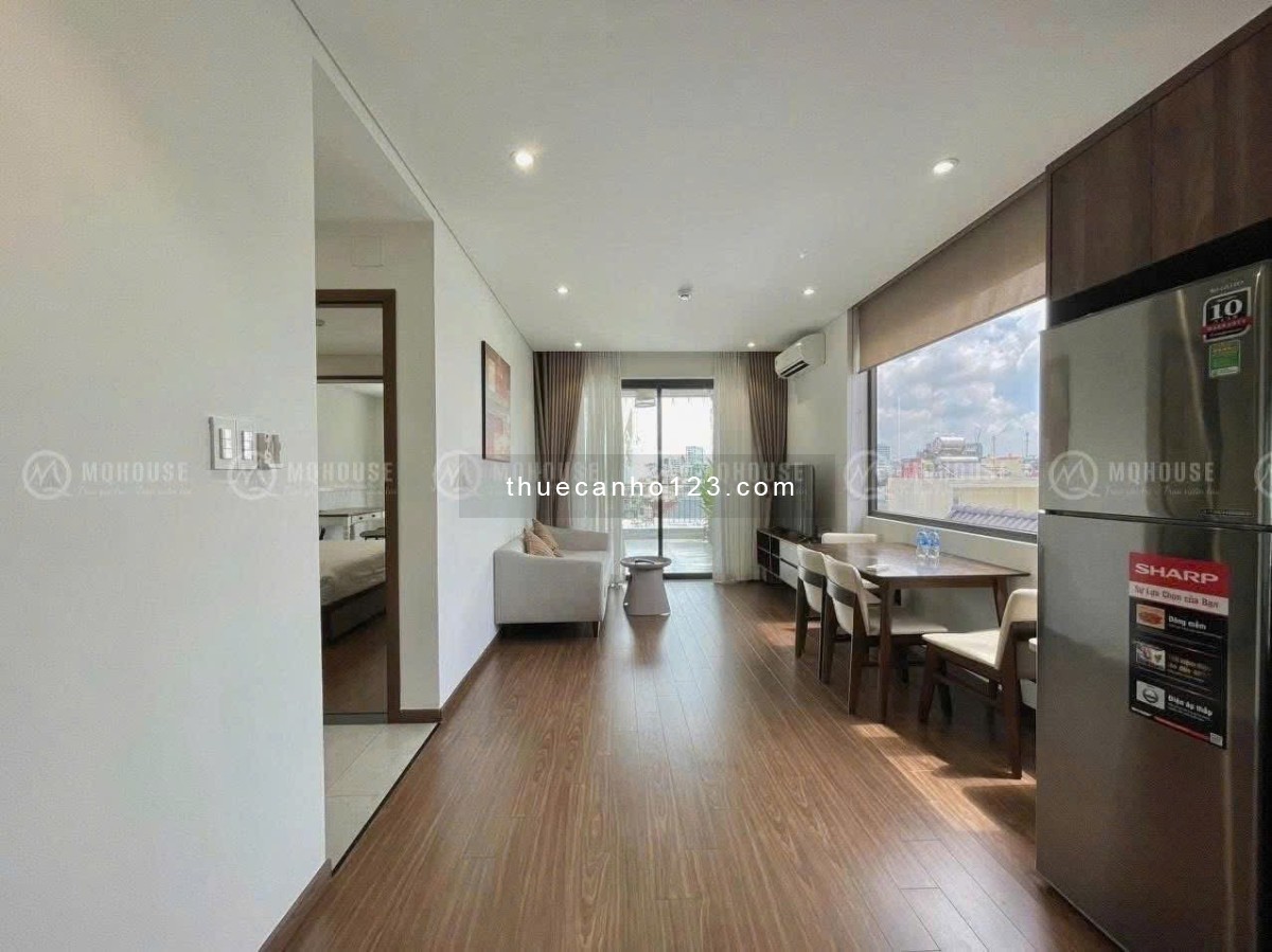 Cho thuê căn hộ 1pn full nội thất tiện nghi, có ban công cửa sổ lớn gần sân bay Tân Sơn Nhất