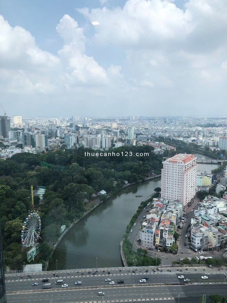 Cho thuê 1PN rộng nhất Vinhomes Golden River Bason