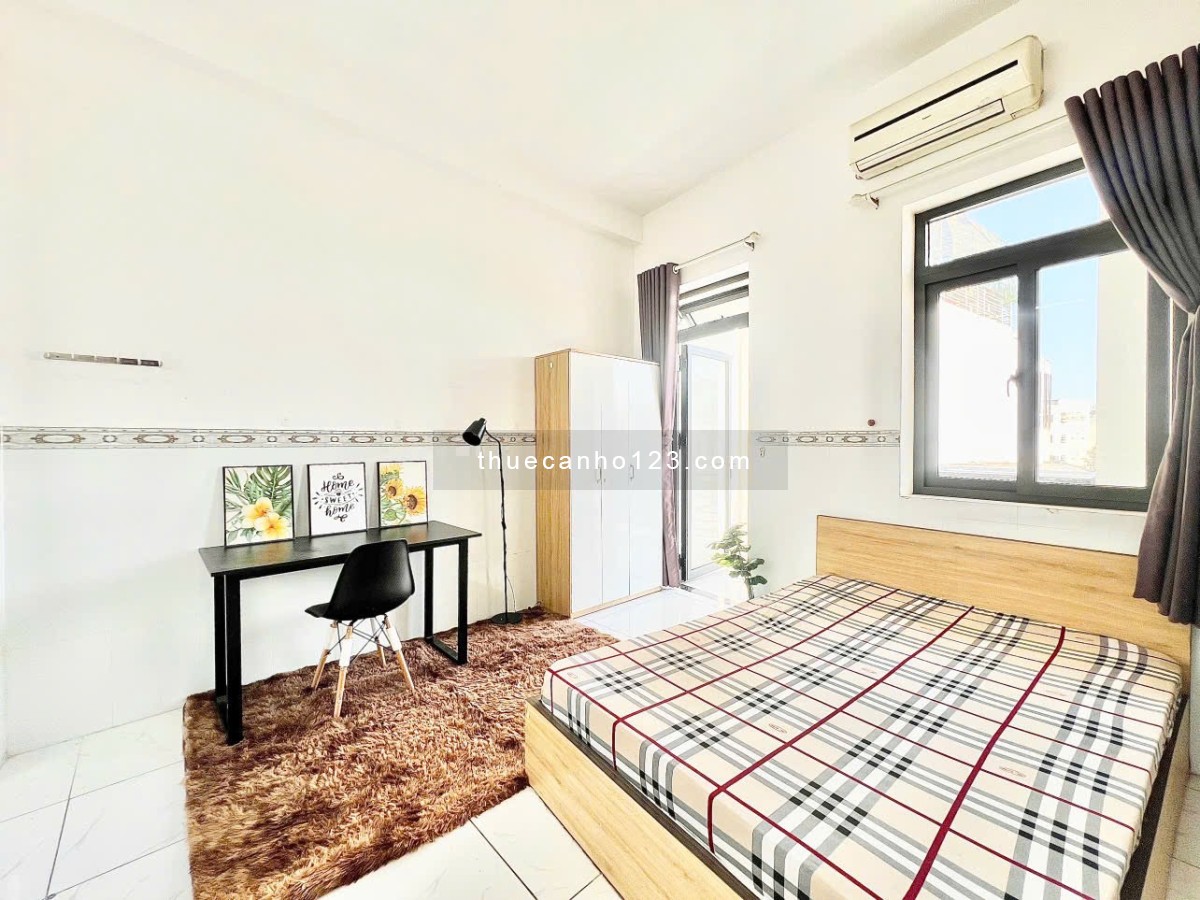 Cho thuê căn hộ gần sân bay – Bạch Đằng, Tân Bình, cửa sổ đón nắng