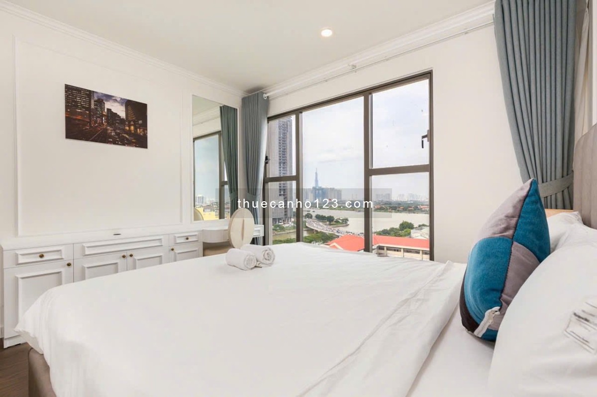 Cần cho thuê căn 3PN Saigon Royal Quận 4