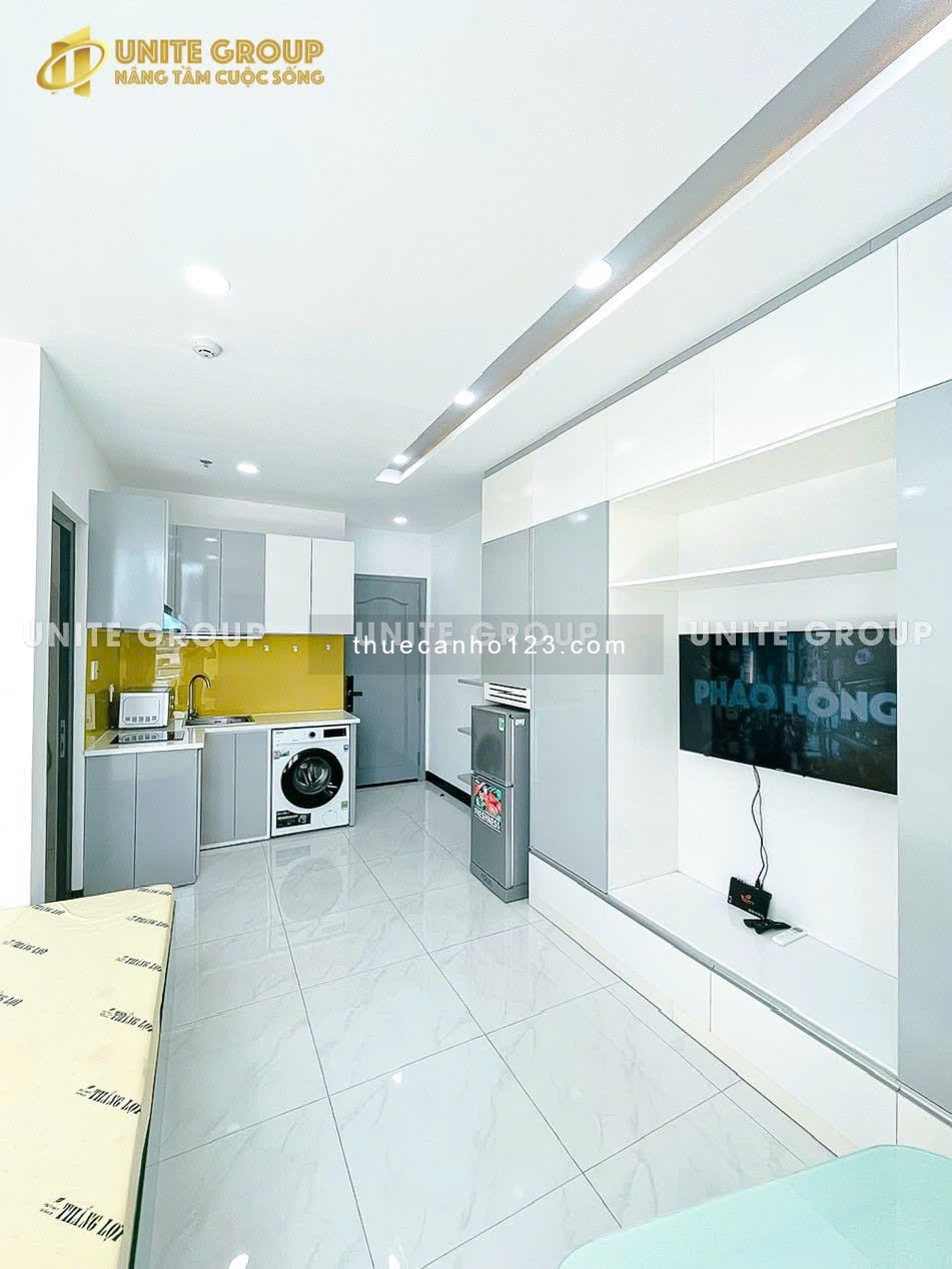 Căn hộ studio ban công full NT, máy giặt riêng ngay Tân Quy, Q7 – Đối diện RMIT, gần Lotte & Crescen