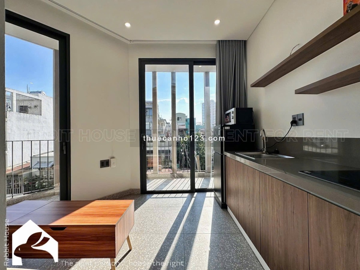 Căn hộ 1PN balcony máy giặt riêng thang máy gần CV HVT sân bay TSN GA T3 VX Lăng Cha Cả