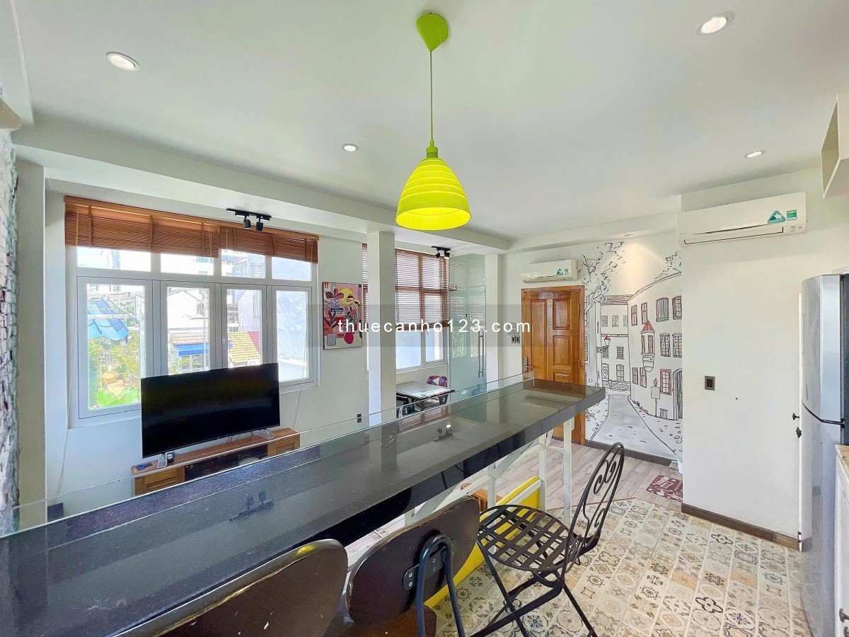 Căn hộ nhiều cửa sổ lớn thoáng mát – 40m² – ngay vòng xoay Điện Biên Phủ – Nguyễn Bỉnh Khiêm, Q1